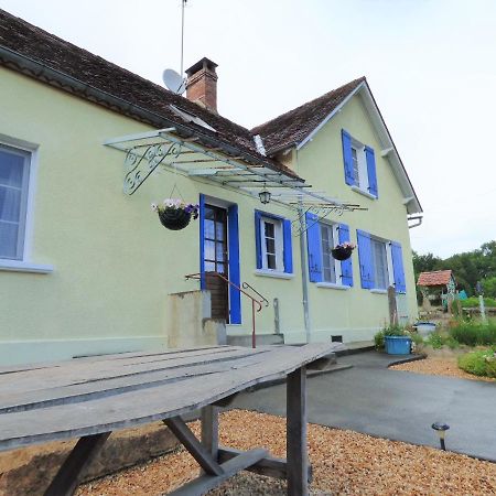 Les Tibles Bed & Breakfast Nanthiat Bagian luar foto