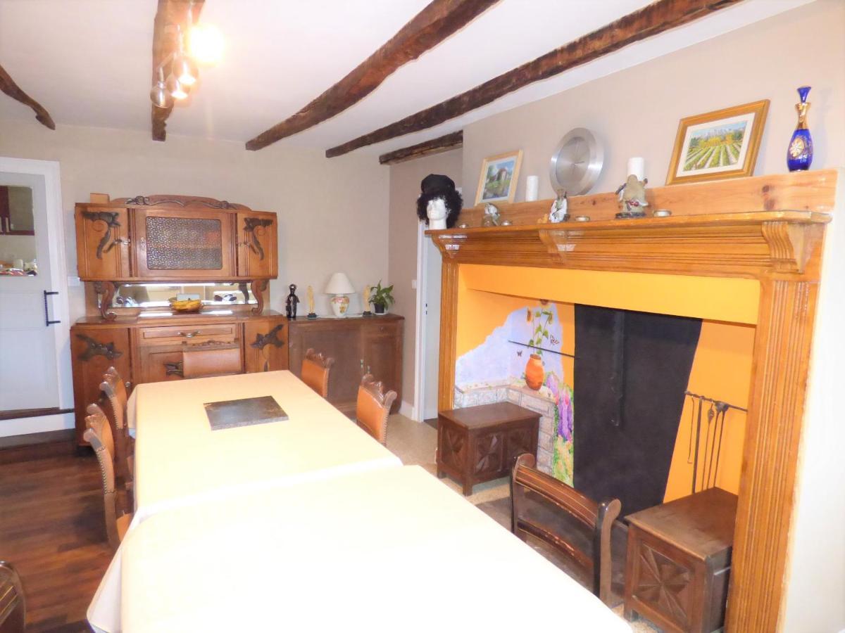 Les Tibles Bed & Breakfast Nanthiat Bagian luar foto